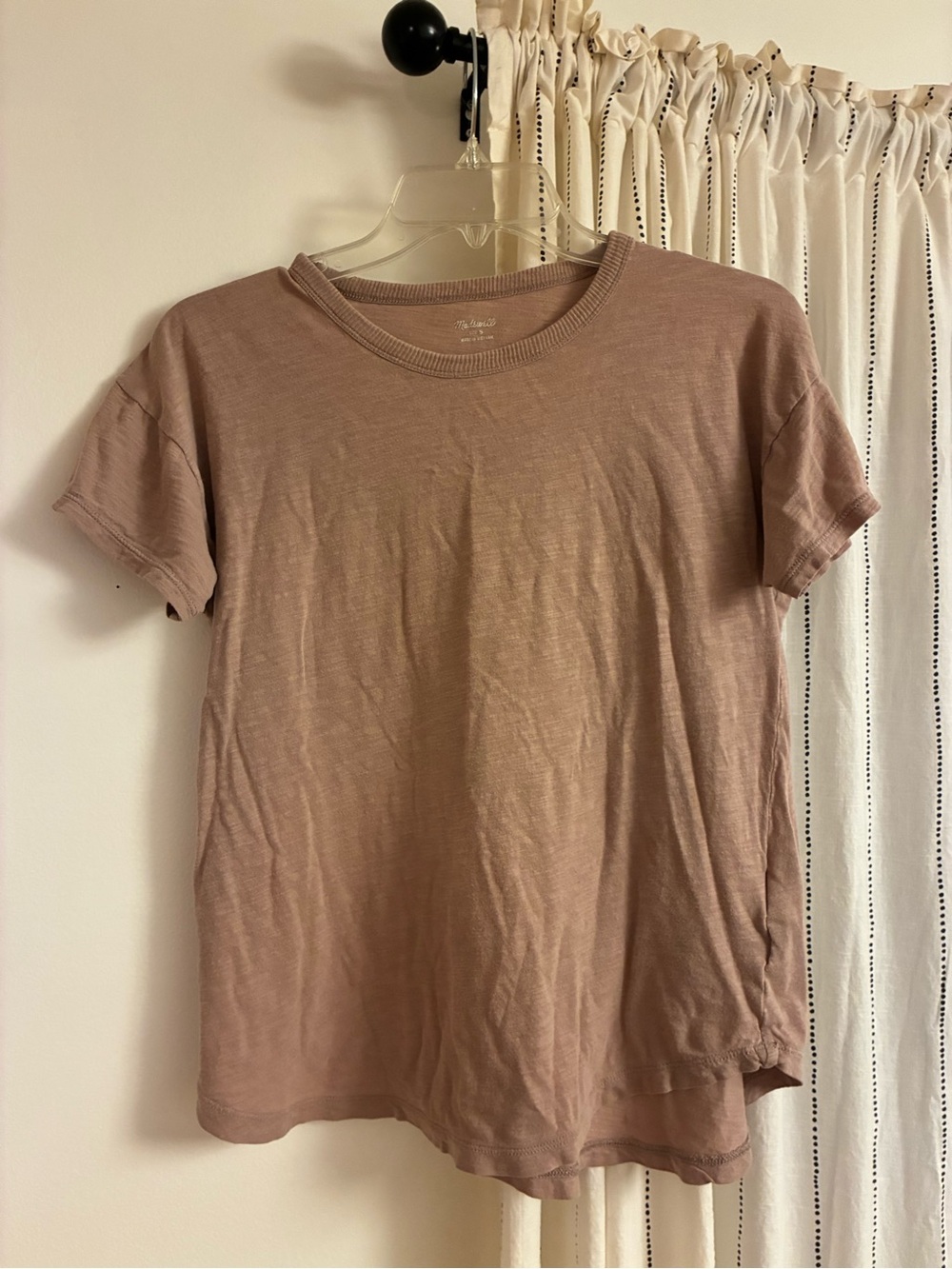 Madewell tee in dusty mauve